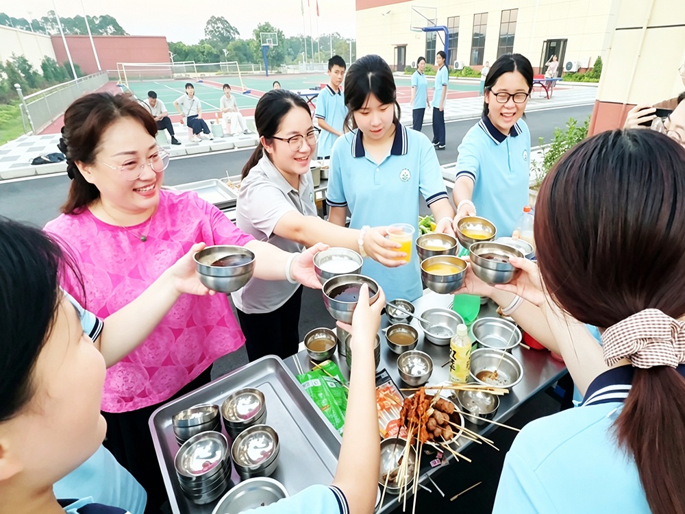 福建泉州孩子逆反期教育学校推荐指南