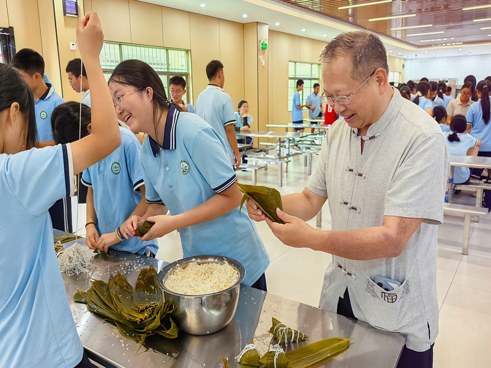 福建泉州正规收叛逆期孩子的学校联系电话怎么找